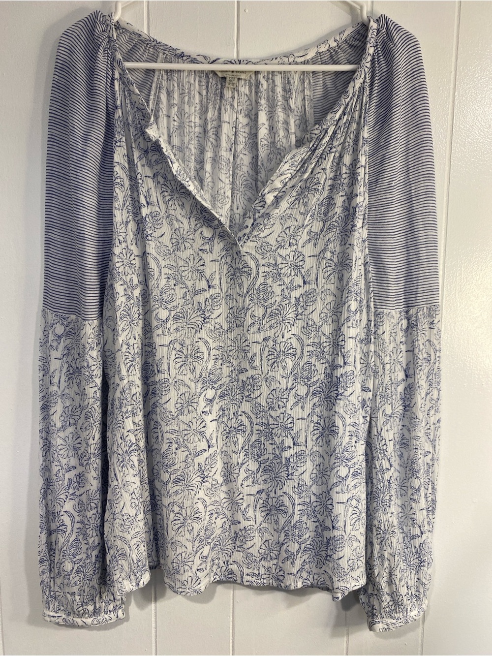 Lucky Brand Boho Peasant Blouse Coastal Blue Floral Stripe Mixed Print | Medium - Picture 3 of 11